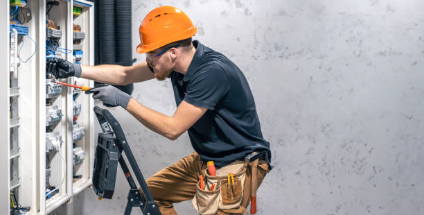 Best Best Electricians Near Me  in Seco Mines, TX